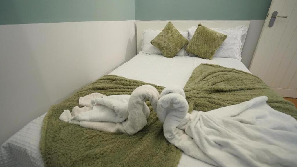 Sussex Garden One Bedroom Apartment Лондон Екстер'єр фото